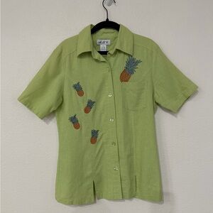 Women’s Light Green Pineapple Embroidered Short Sleeve Shirt
